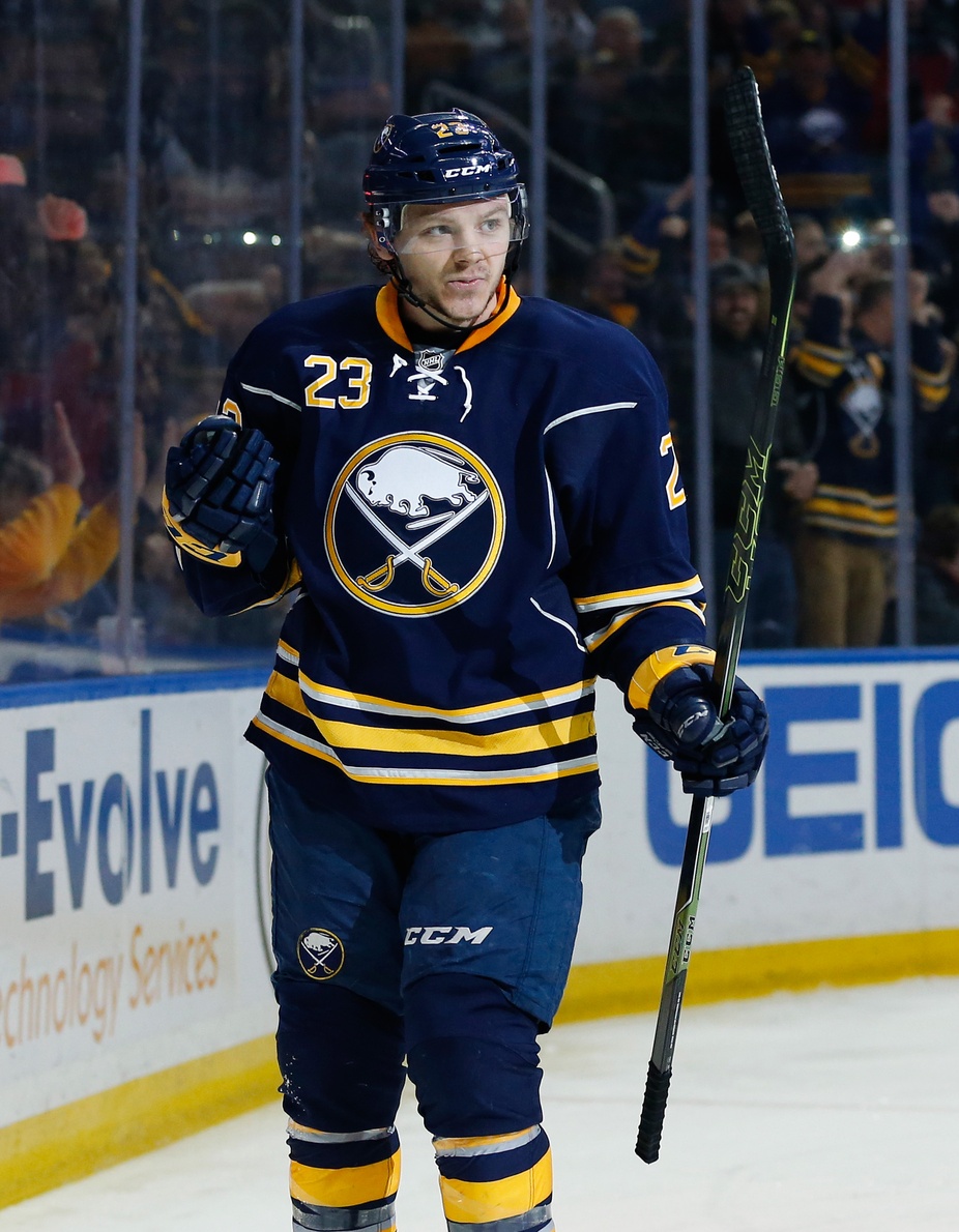 latest on buffalo trade rumors current philadelphia flyers trade rumors