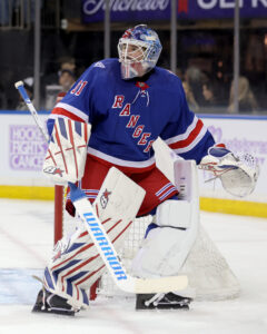 Рейнджерс активируют Адама Фокса, Игоря Шестеркина и Коннора Шери