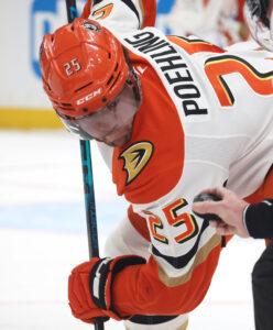 Дакс подписали Райана Поэлинга на четырехлетнее продление