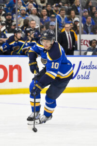 Нью-Йорк Айлендерс приобретают Брейдена Шенна