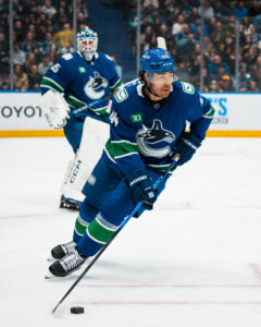 Шаркс подпишут Кайфера Шервуда на пятилетнее продление